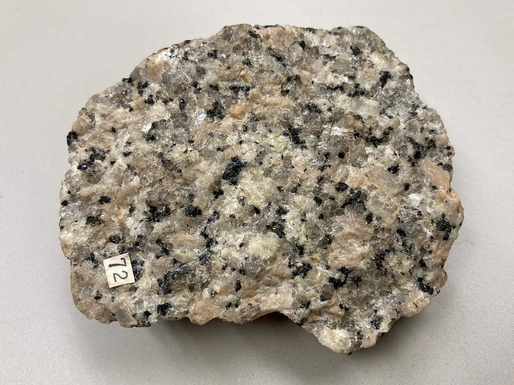 Biotite granite - Granite Geology: How Granite Forms, Minerals, And Composition