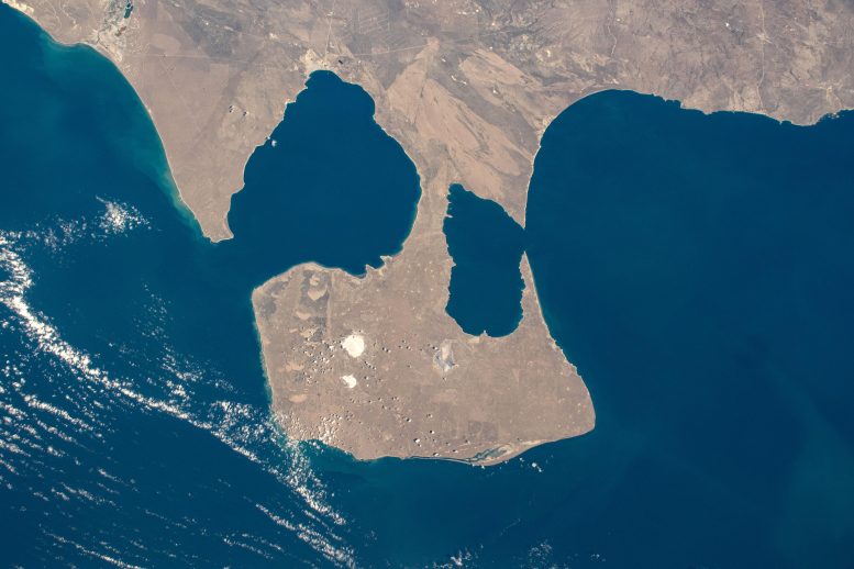 Argentina - ISS Crew Assists Axiom Mission 3 Astronauts On Advanced Space Research's Valdes Peninsula