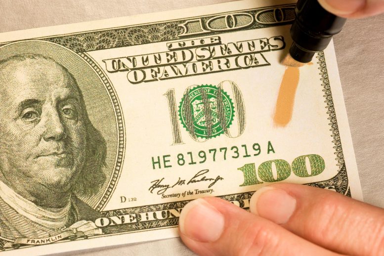Testing Counterfeir Money - Outsmarting Counterfeit Detector Pens With Clever Chemistry [Video]