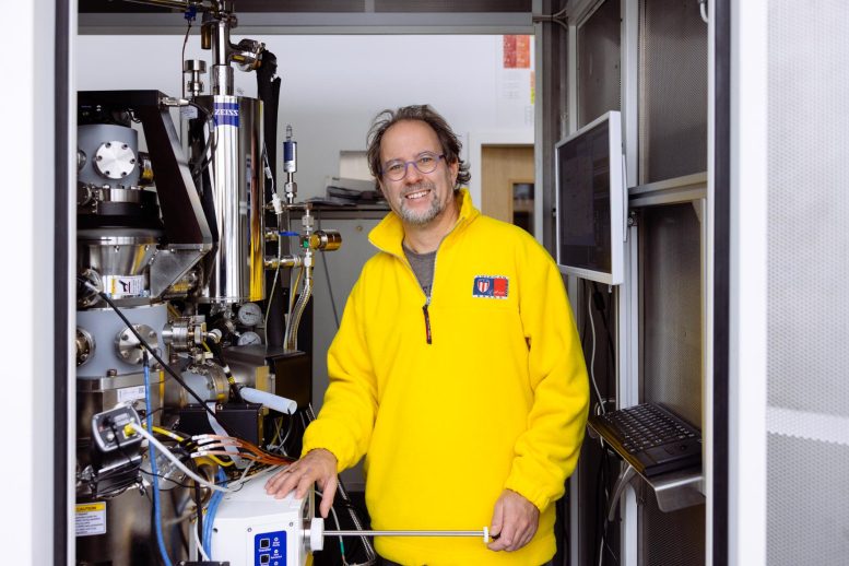 Gregor Hlawacek - Ion Beams Unleashed: The Nanotechnology Game Changer
