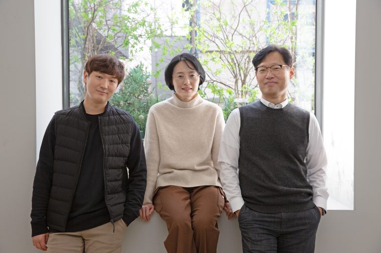 Jung Unho, Koo Kee Young, Park Youngha - Zero Emissions Of Carbon Dioxide! New Method Produces Ammonia-Based Clean Hydrogen