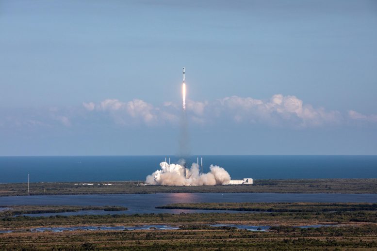 NASA SpaceX CRS-30 Liftoff - This Week @NASA: A Commercial Mission Carries Science To The Space Station