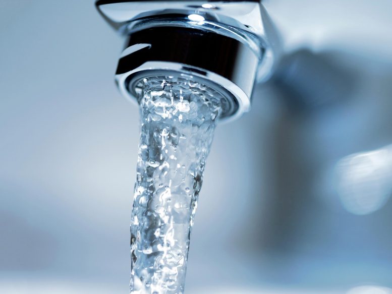 Running Tap Water Faucet - Johns Hopkins Researchers Discover Concerning Levels Of Lead In Chicago Tap Water