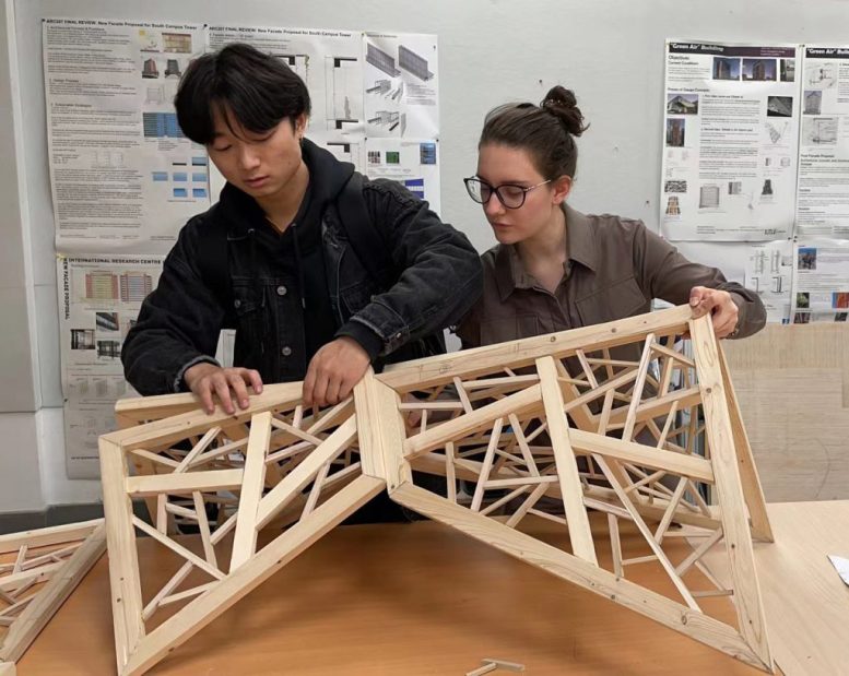 Students Making an Ice Ray Lattice Roof - How Traditional Chinese Window Patterns Are Redefining Modern Architecture