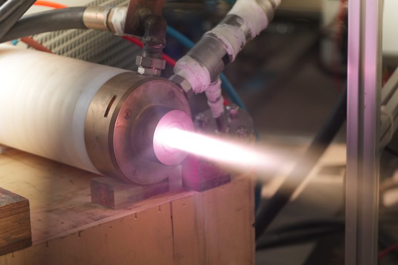 Plasma Torch - This Could Be Forever: New Design Greatly Prolongs The Lifespan Of Plasma Torches