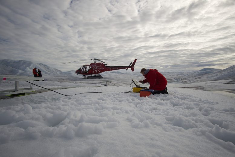 Ole Zeisig Starting pRES Measurement - 160-Meter Thaw: Scientists Uncover Enormous Ice Loss From Greenland Glacier