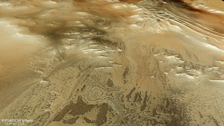 Perspective view of Mars Inca City - Mars Express Discovers Mysterious Martian “Spiders”