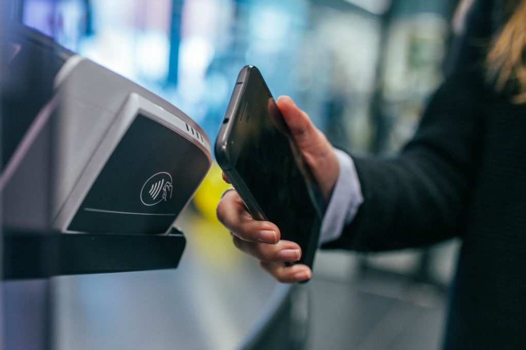 Contactless Technology Transforming The Hospitality Industry