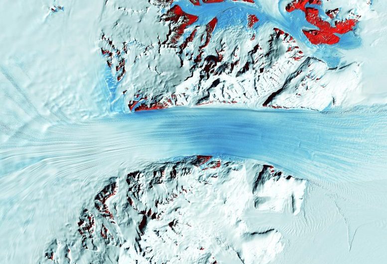 Antarctica’s “Doomsday” Glacier: Its Collapse Could Trigger Global Floods and Swallow Islands