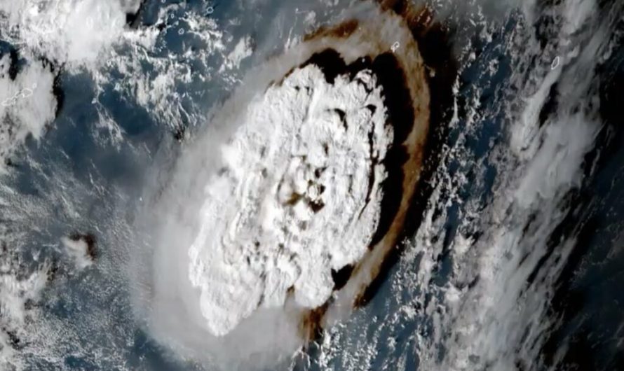 Powerful volcanic eruption and tsunami hits Tonga