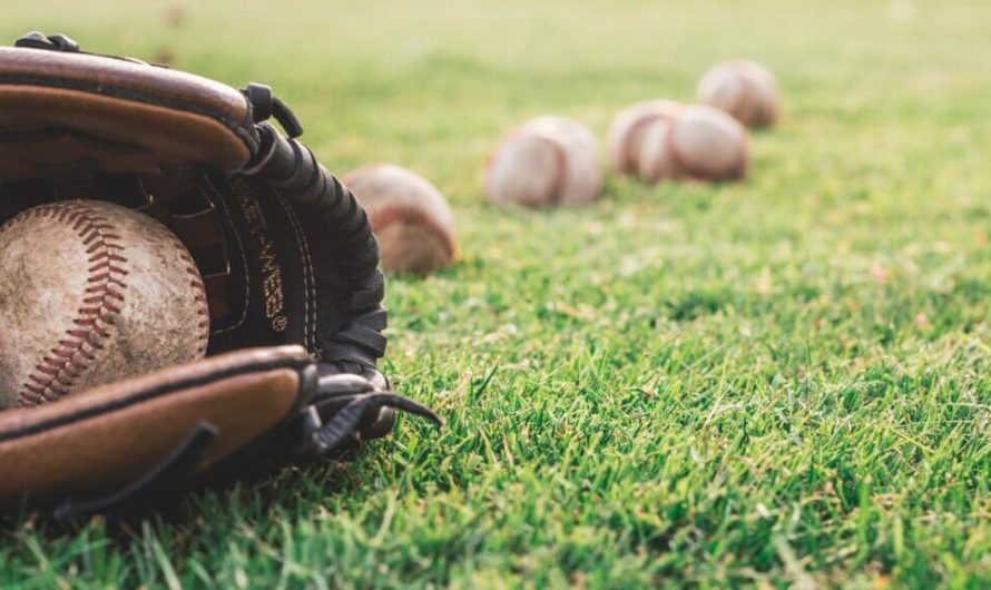 Why Managing the Budget in Your Hotel is Like Playing Baseball